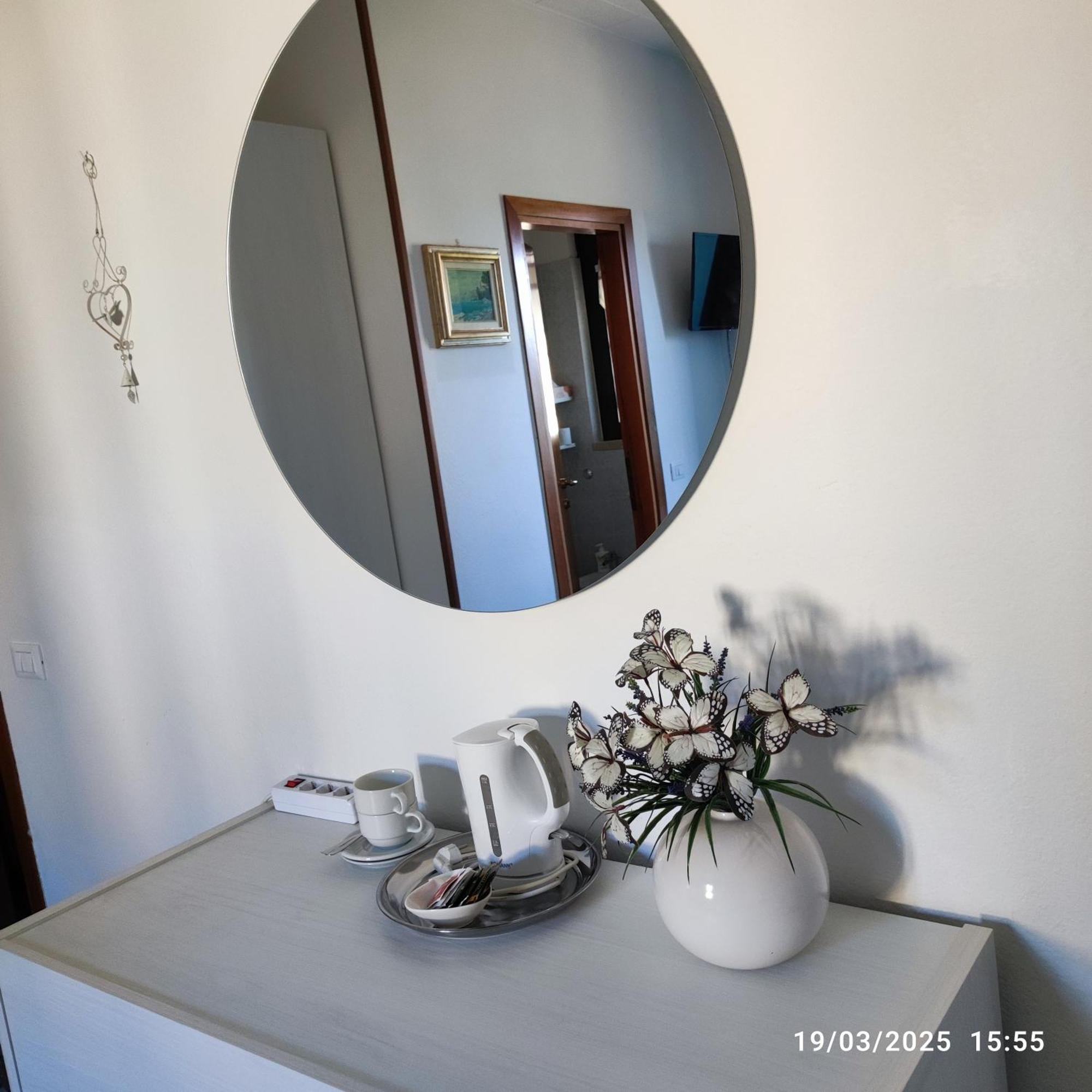 Casapatrizia B&B Sirmione Exteriér fotografie
